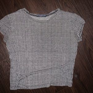 Brandy Melville cropped top